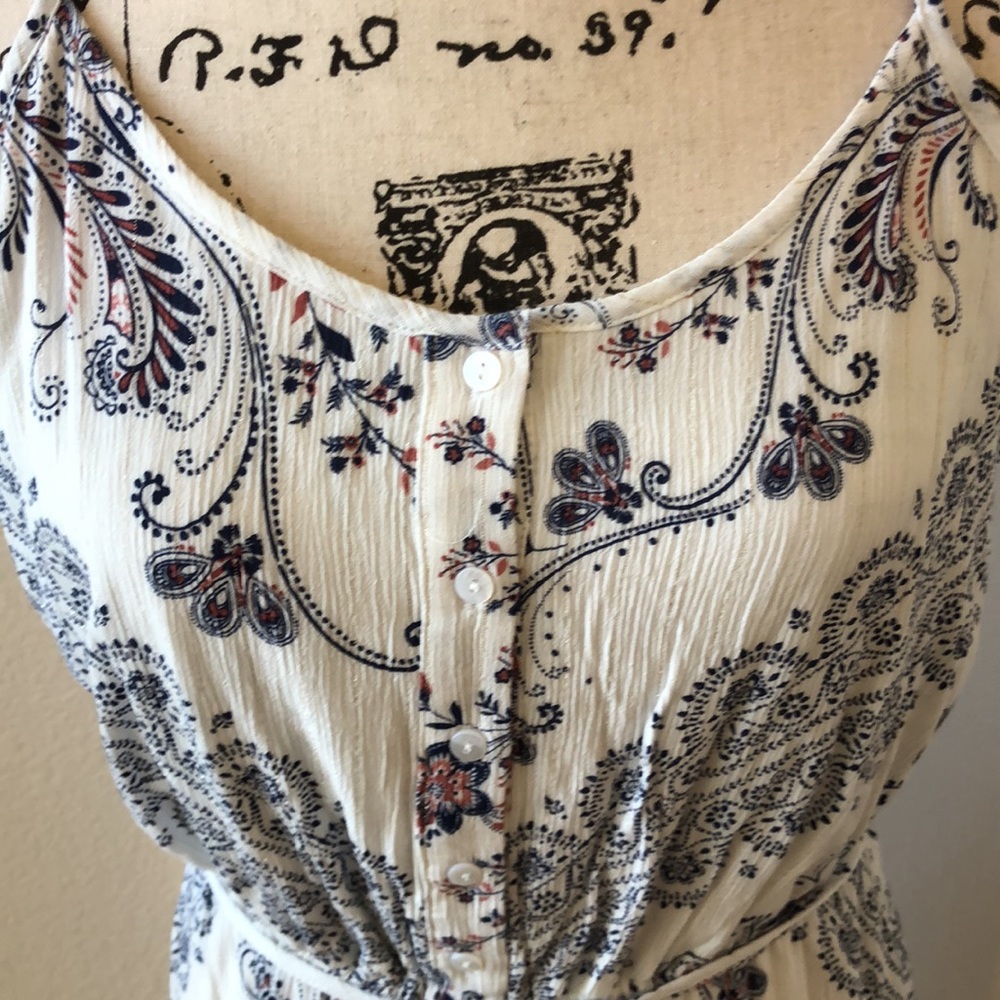 Knox Rose white w/blue sundress, asym hem size SM - Picture 2 of 5